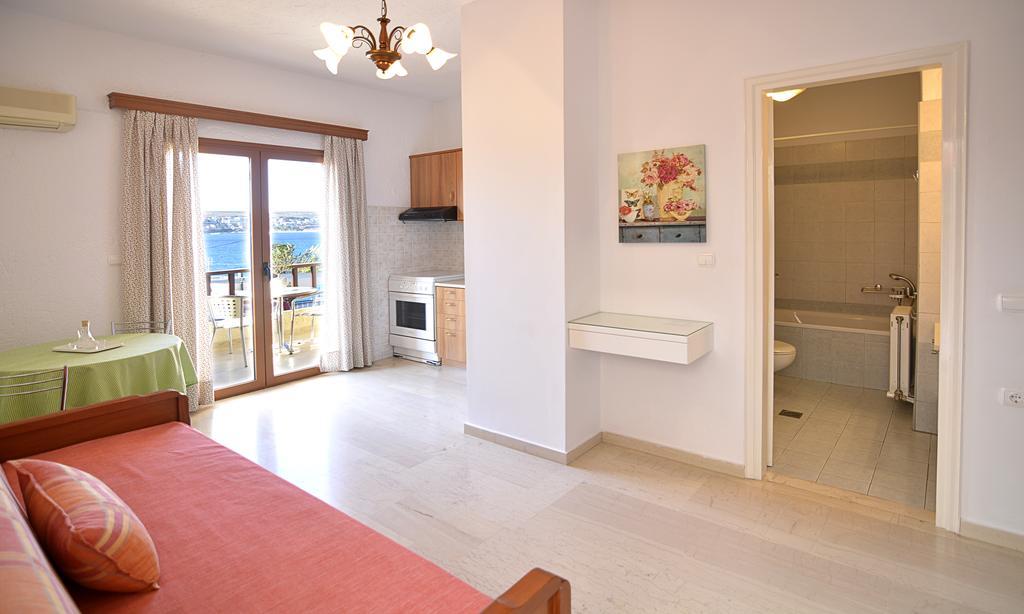 Simon Studios And Apartments Сітія Екстер'єр фото